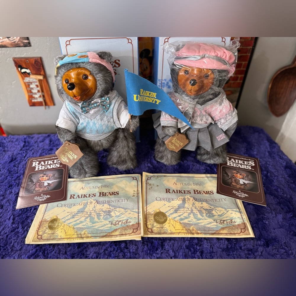 1986 Raikes Bears Daisy #5468 & Reginald #5467 Wooden Face